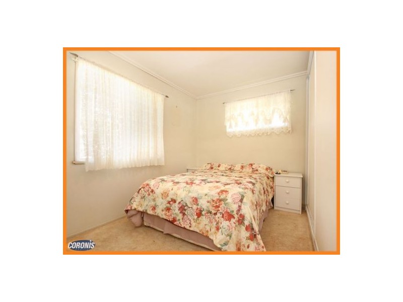 15a Louis Street, Redcliffe QLD 4020