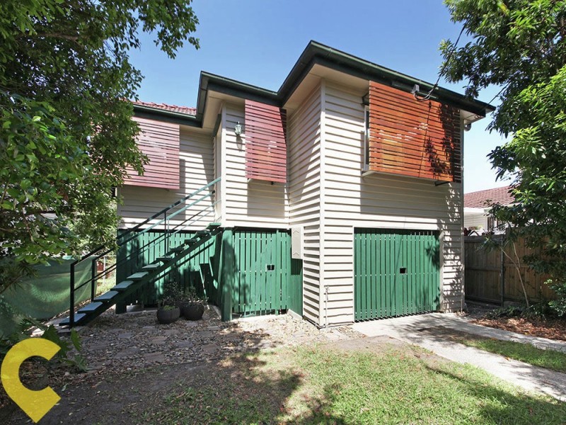 454 Oxley Avenue, Redcliffe QLD 4020