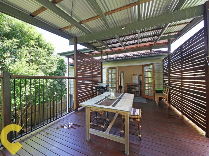 454 Oxley Avenue, Redcliffe QLD 4020