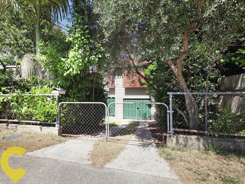 454 Oxley Avenue, Redcliffe QLD 4020