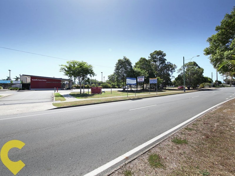 454 Oxley Avenue, Redcliffe QLD 4020