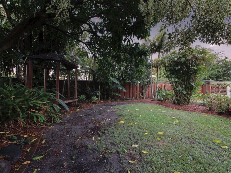 2 Savannah Street, Redcliffe QLD 4020