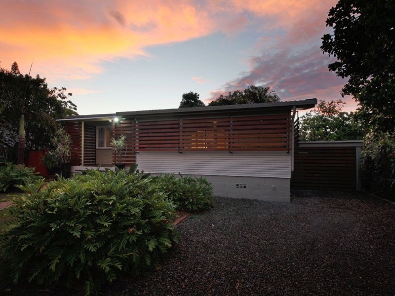 2 Savannah Street, Redcliffe QLD 4020