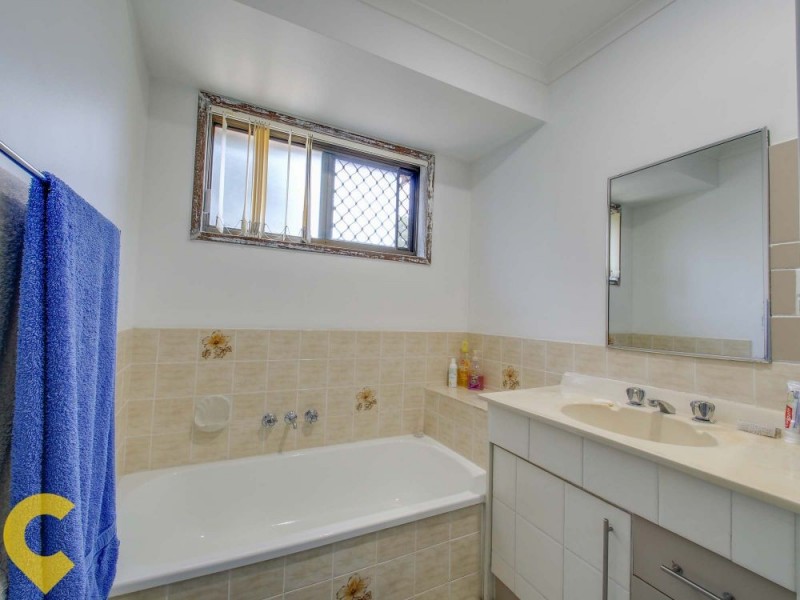 30 Cedar Street, Clontarf QLD 4019