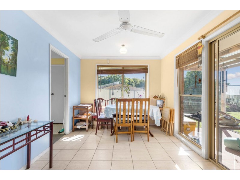 9 Cook Avenue, Caboolture South QLD 4510