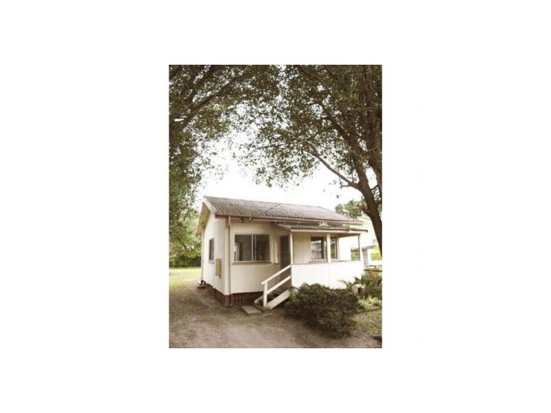 12 Barron Road, Margate QLD 4019