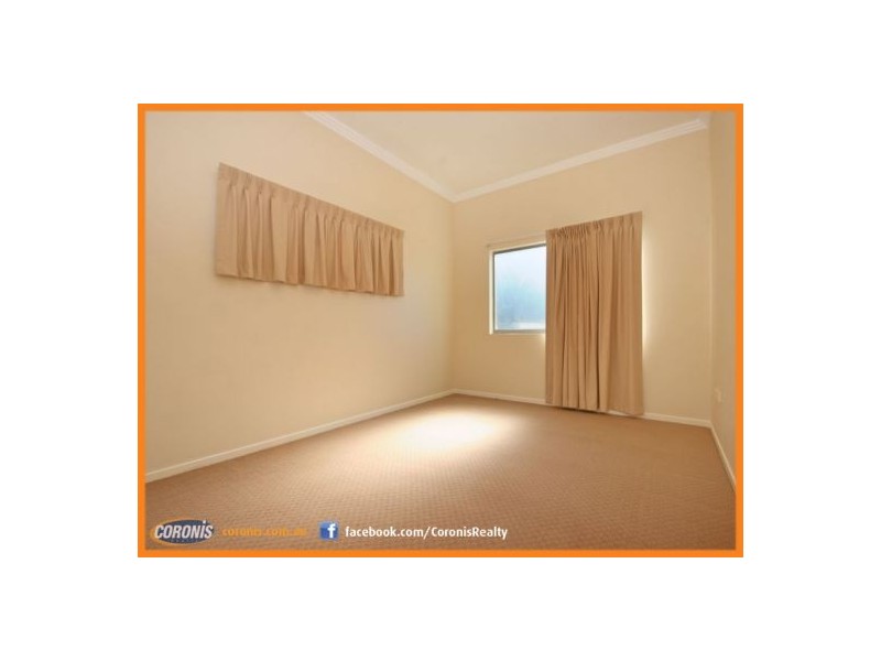 6/32 Rock Street, Scarborough QLD 4020