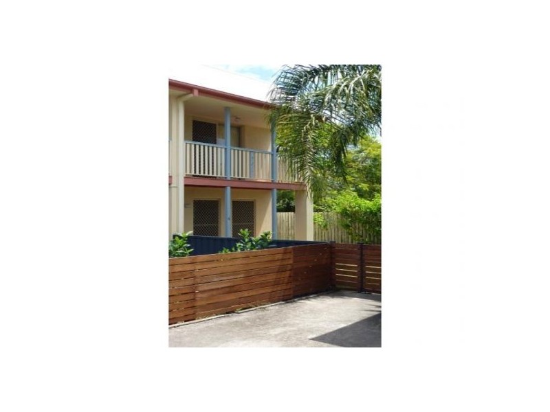 4/7 Bailey Street, Woody Point QLD 4019