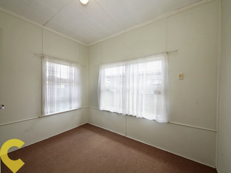 57 Griffith Road, Scarborough QLD 4020