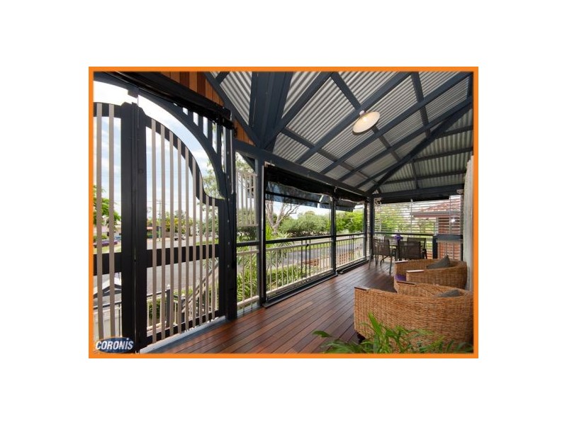 3C Thurect Parade, Scarborough QLD 4020