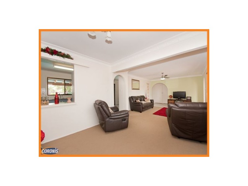 41 Southern Cross Drive, Newport QLD 4020