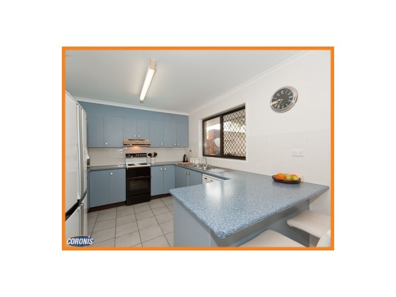 41 Southern Cross Drive, Newport QLD 4020