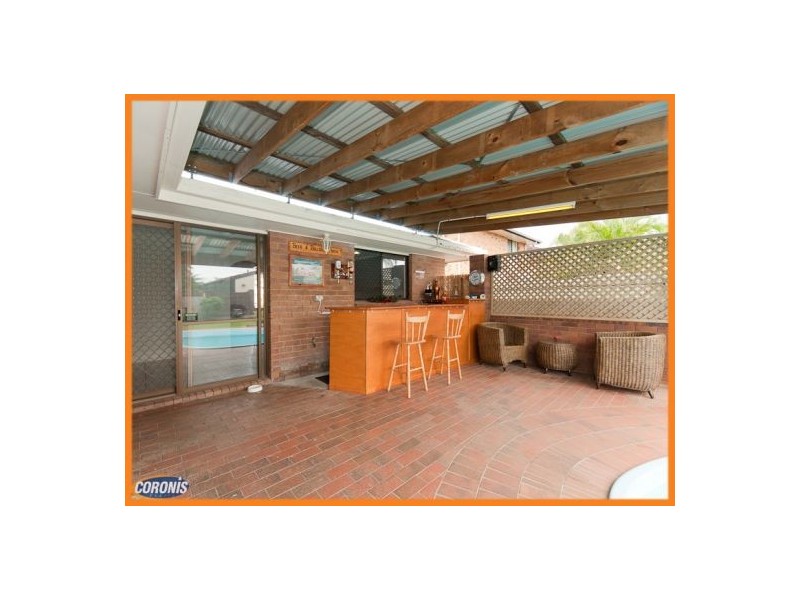 41 Southern Cross Drive, Newport QLD 4020