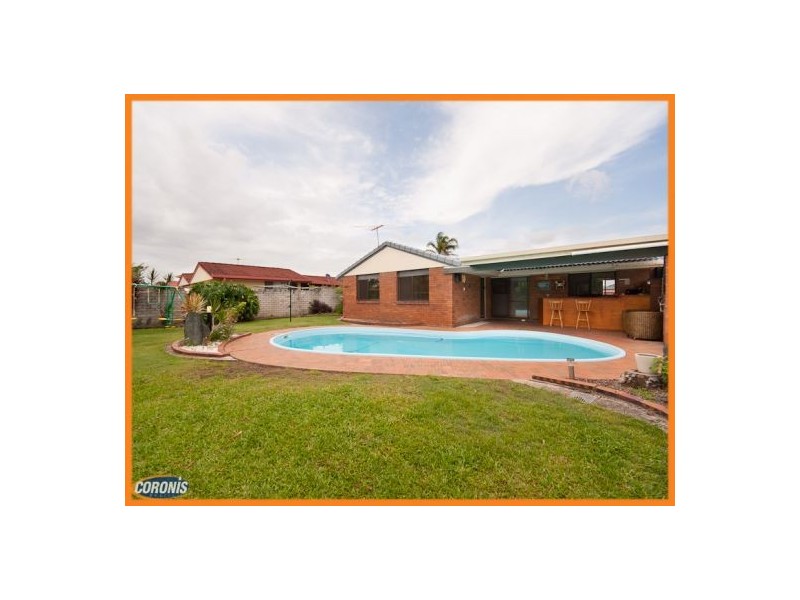 41 Southern Cross Drive, Newport QLD 4020