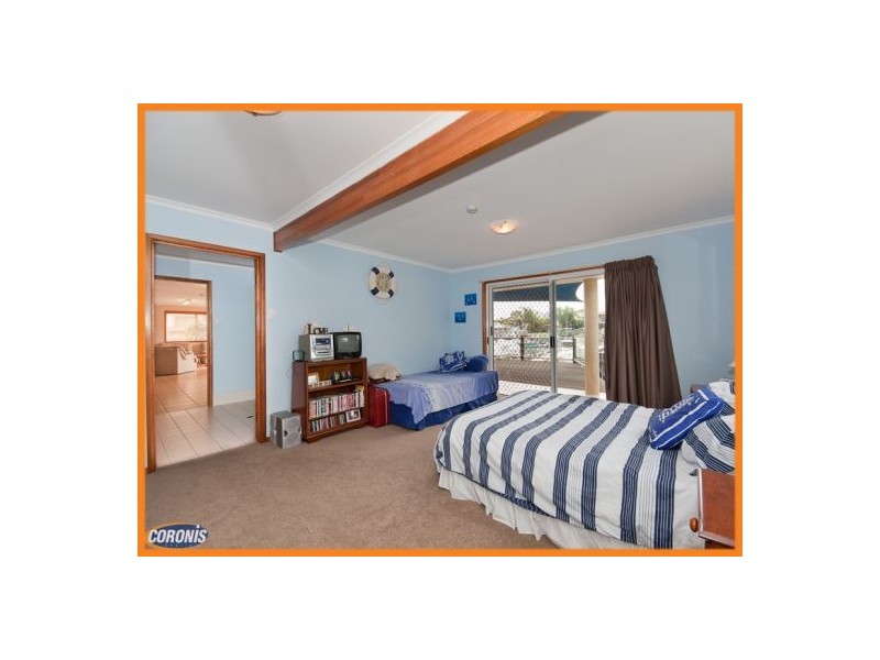 21 Intrepid Court, Newport QLD 4020