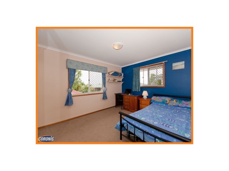 21 Intrepid Court, Newport QLD 4020