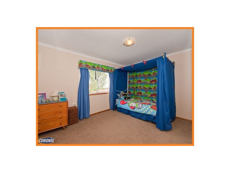 21 Intrepid Court, Newport QLD 4020