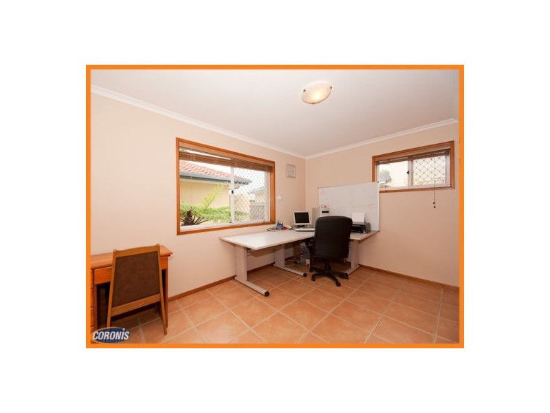 21 Intrepid Court, Newport QLD 4020