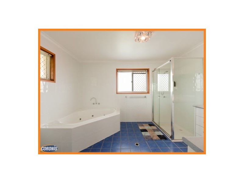 21 Intrepid Court, Newport QLD 4020