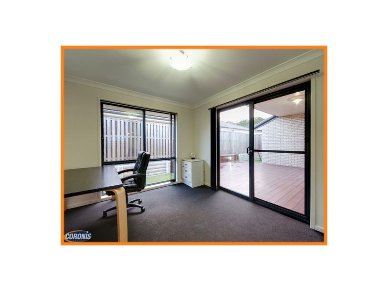 15 Sunstone Circuit, Mango Hill QLD 4509