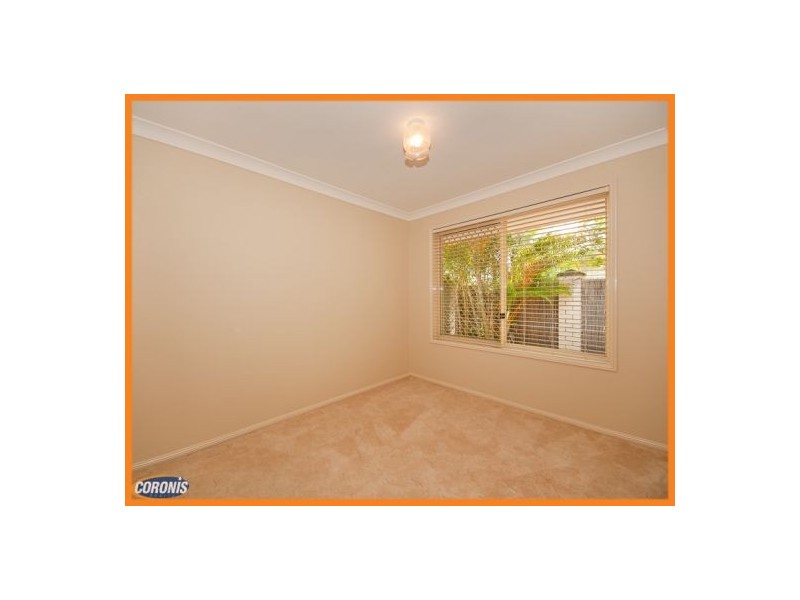 13 Reliance Court, Newport QLD 4020