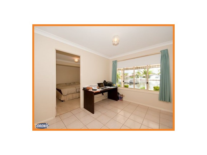 13 Reliance Court, Newport QLD 4020