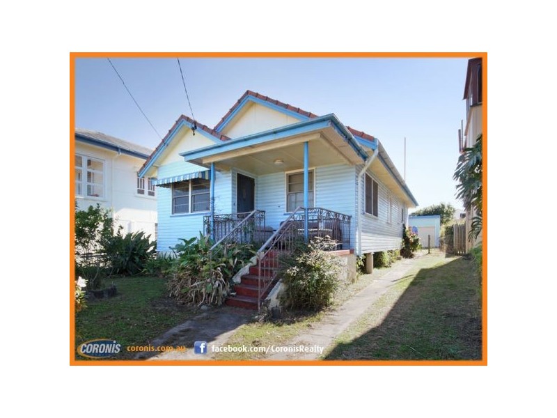 14 Hardiman Street, Woody Point QLD 4019