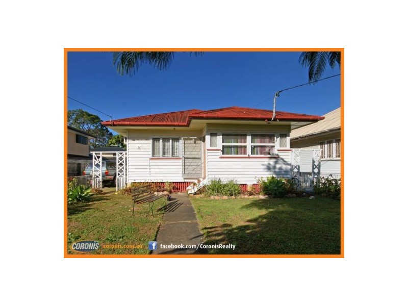 9 Bramble Street, Woody Point QLD 4019