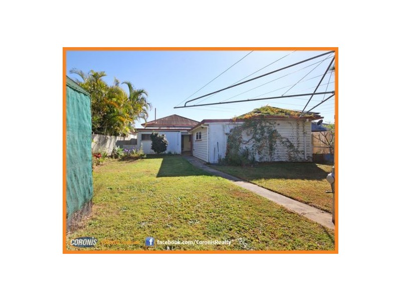 9 Bramble Street, Woody Point QLD 4019