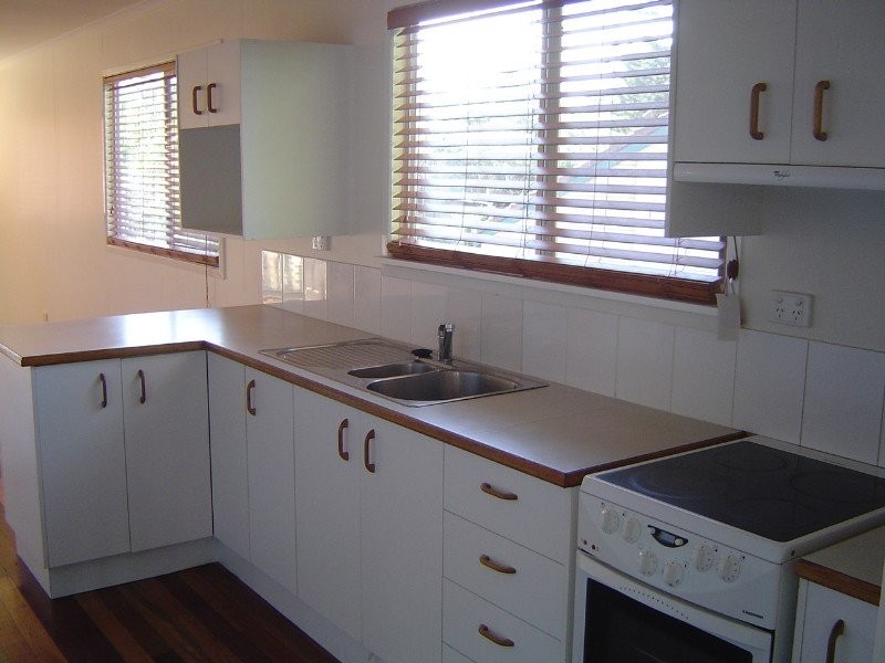 19 Wendy Crescent, Clontarf QLD 4019