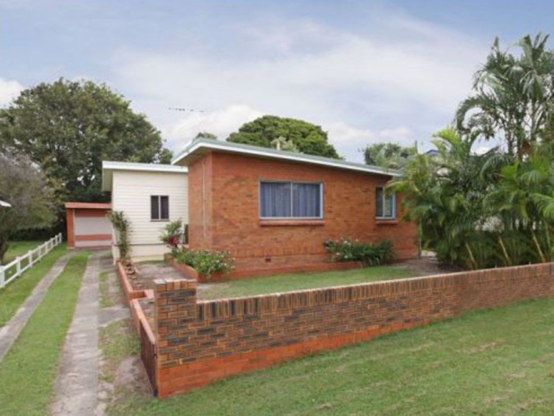 10 Ralph Street, Clontarf QLD 4019