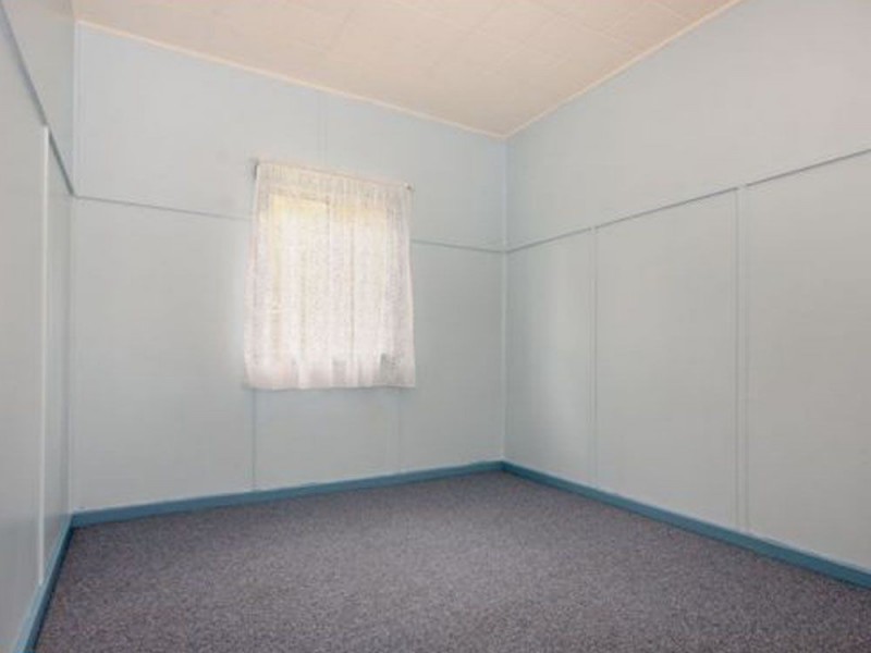 10 Ralph Street, Clontarf QLD 4019