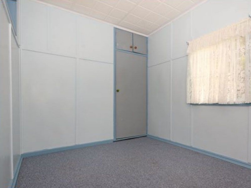 10 Ralph Street, Clontarf QLD 4019