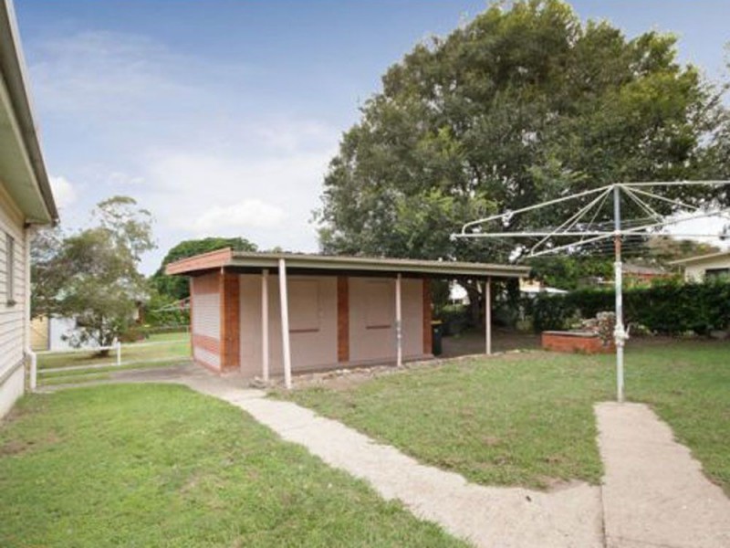 10 Ralph Street, Clontarf QLD 4019