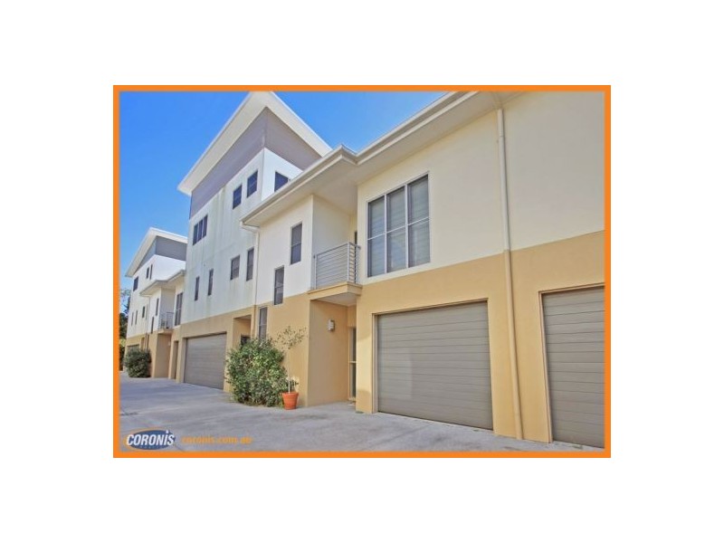 3/415 Scarborough Road, Scarborough QLD 4020