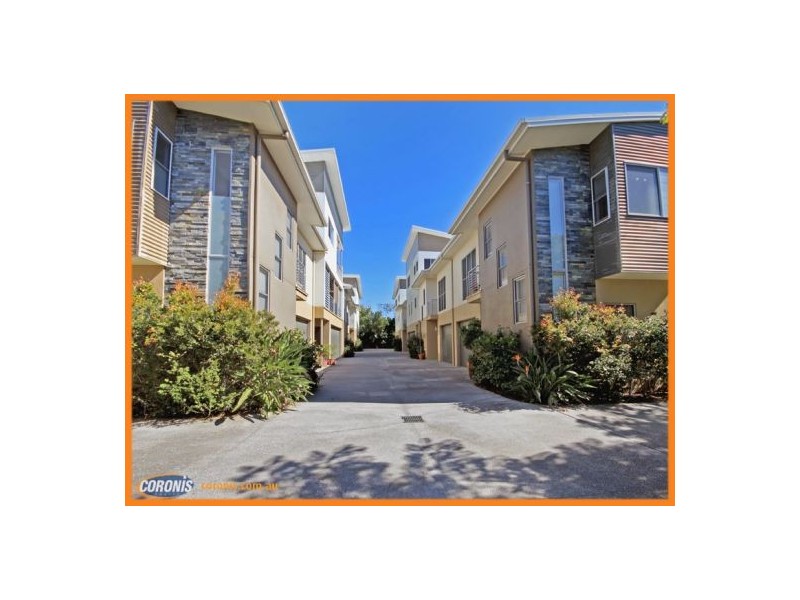 3/415 Scarborough Road, Scarborough QLD 4020