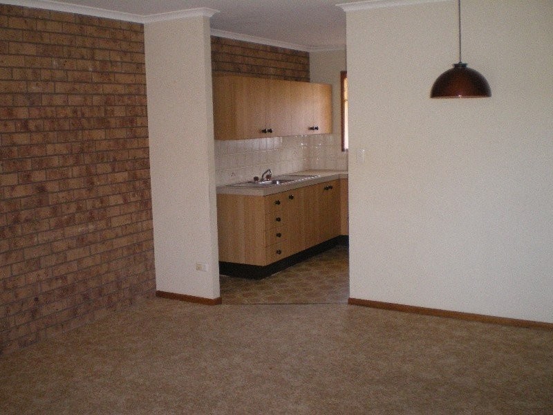 8/22 Portwood Street, Redcliffe QLD 4020