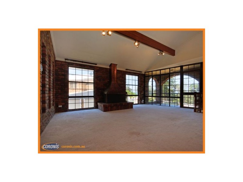 22 Gayundah Esplanade, Woody Point QLD 4019