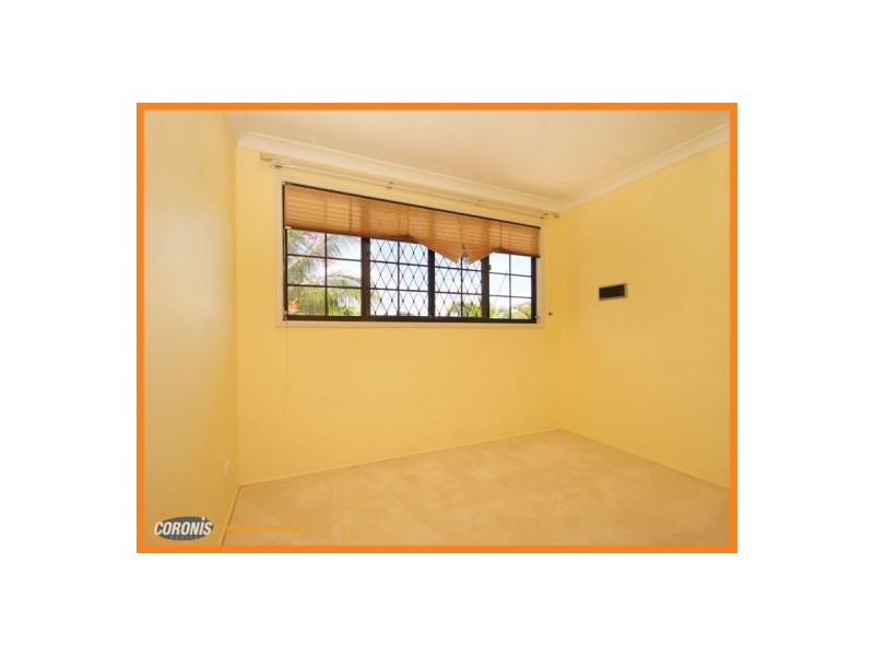 22 Gayundah Esplanade, Woody Point QLD 4019