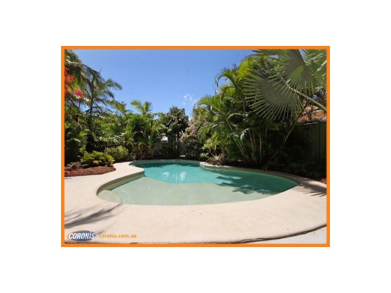 22 Gayundah Esplanade, Woody Point QLD 4019