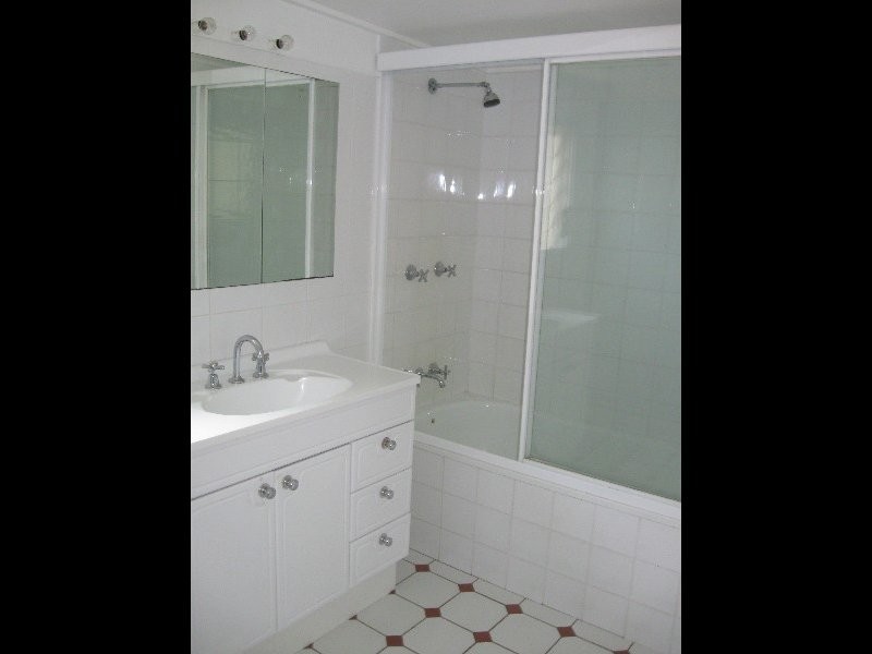 9 Dunbar Street, Margate QLD 4019