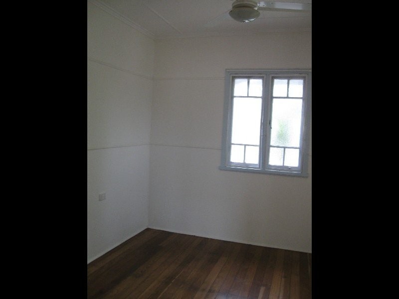 9 Dunbar Street, Margate QLD 4019