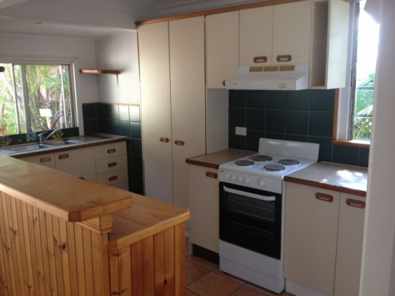 15 Mcculloch Avenue, Margate QLD 4019