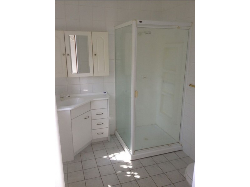 15 Mcculloch Avenue, Margate QLD 4019