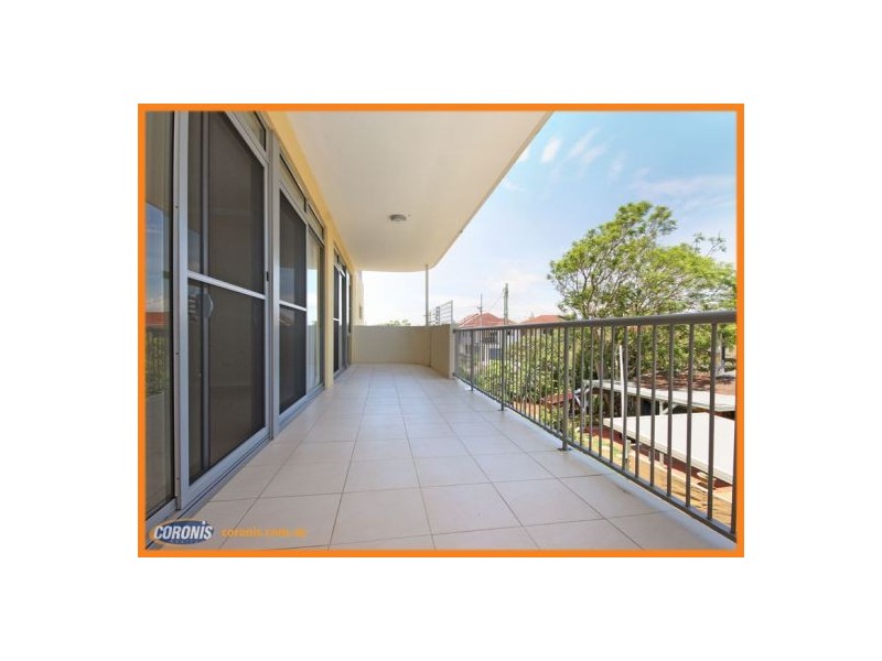 11/32 Rock Street, Scarborough QLD 4020