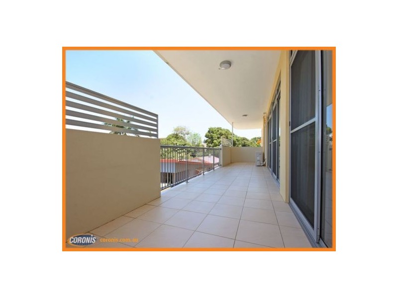 11/32 Rock Street, Scarborough QLD 4020