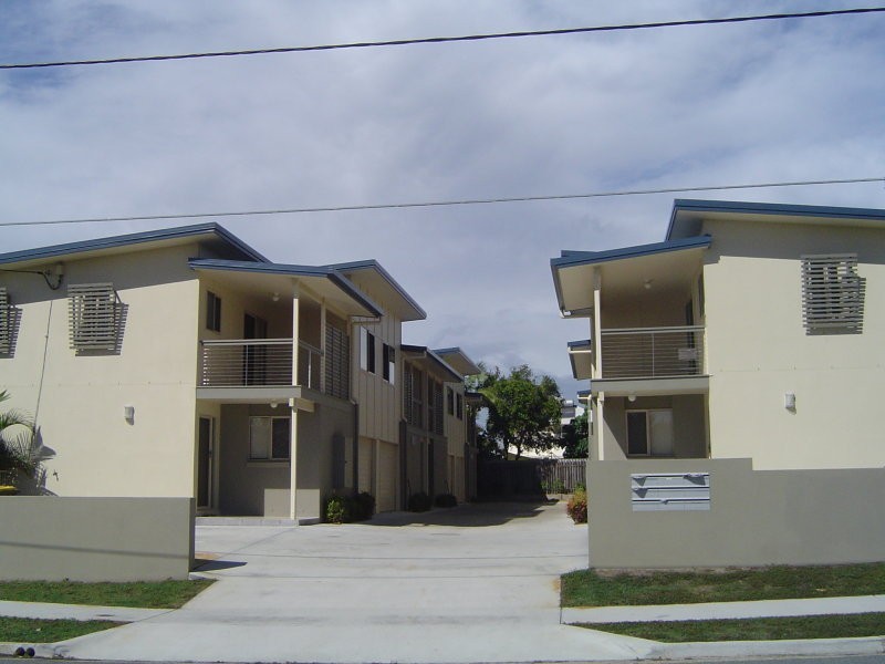 Unit 1/5-7 Keenan Street, Margate QLD 4019