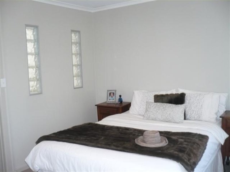 3/2A Moffat Street, Scarborough QLD 4020