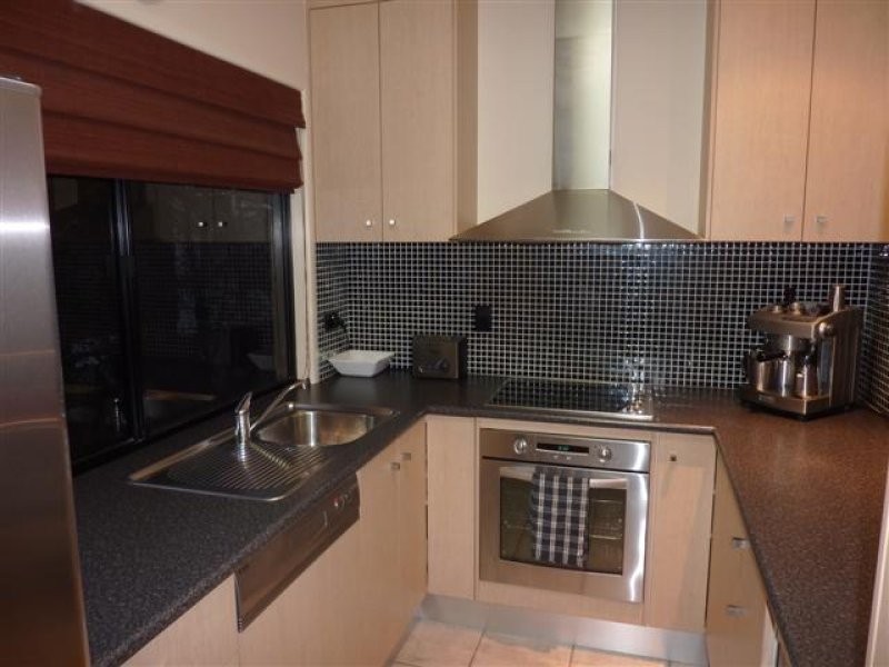 523A Oxley Avenue, Redcliffe QLD 4020