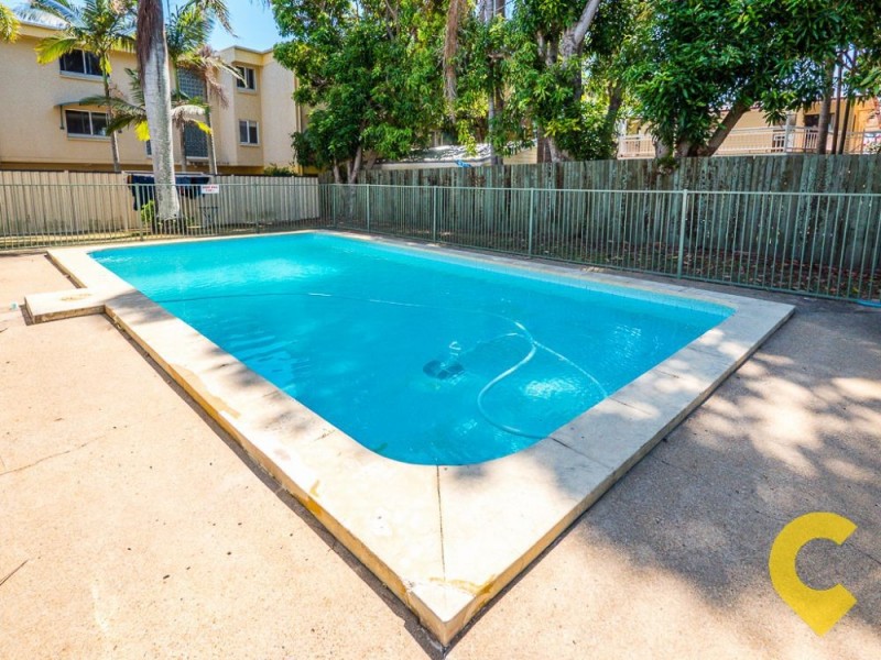 11/2A Moffat Street, Scarborough QLD 4020